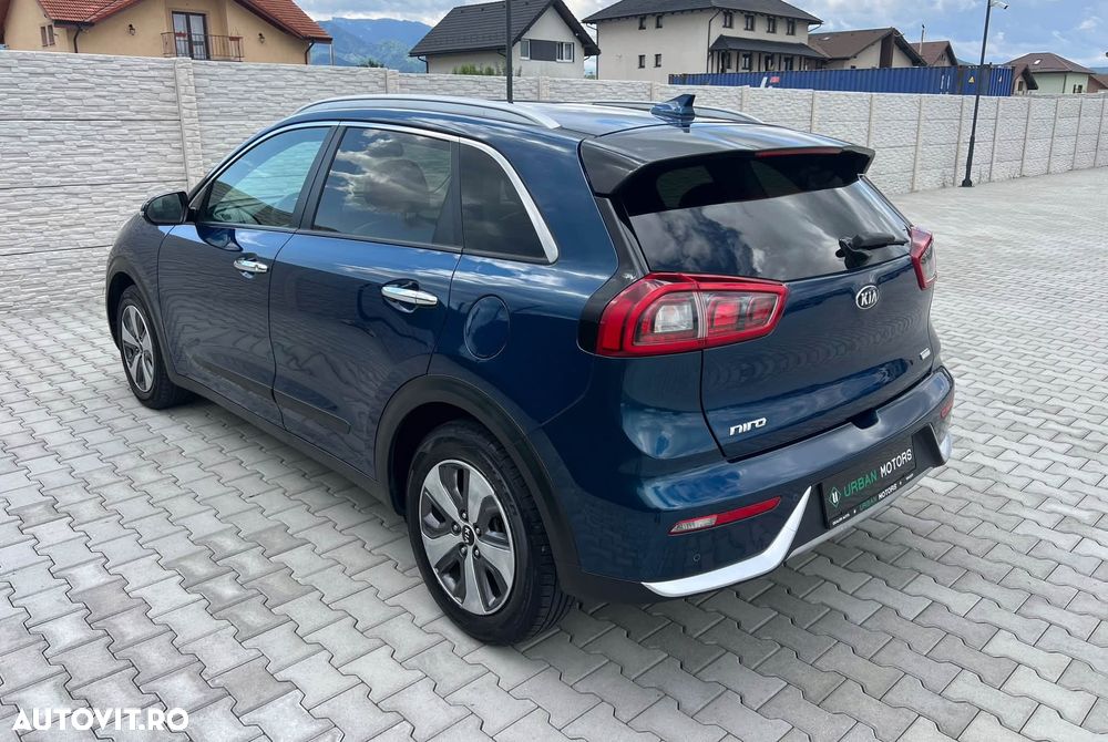 Kia Niro 1.6 GDI HEV 2WD OPF Aut. Spirit - 12