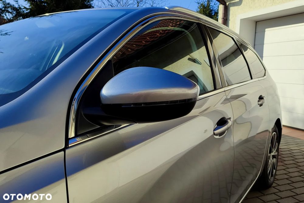 Peugeot 308 155 THP Allure - 41