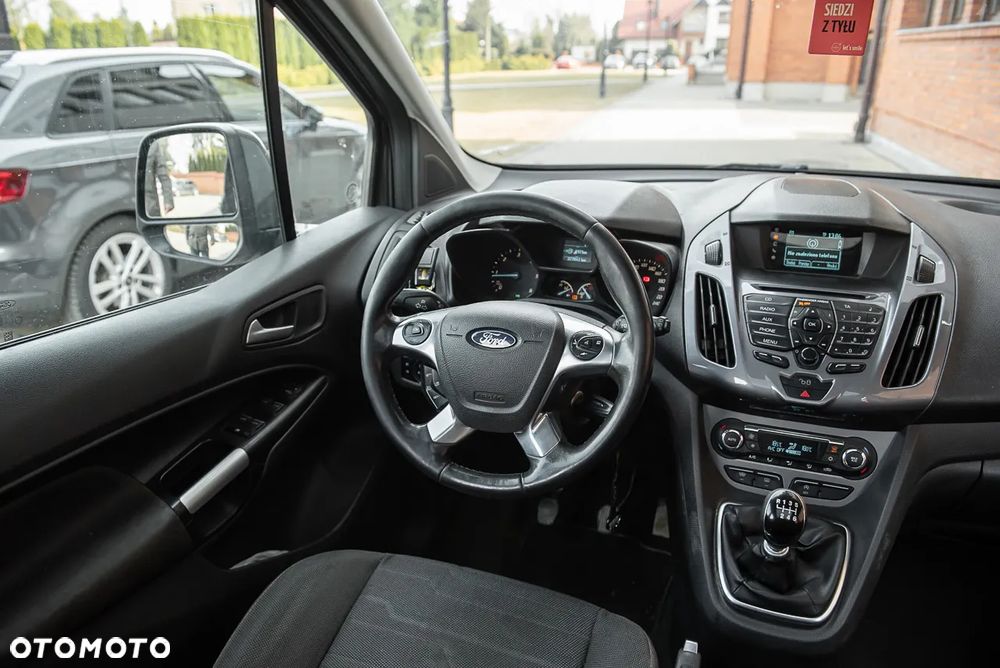 Ford Tourneo Connect - 18