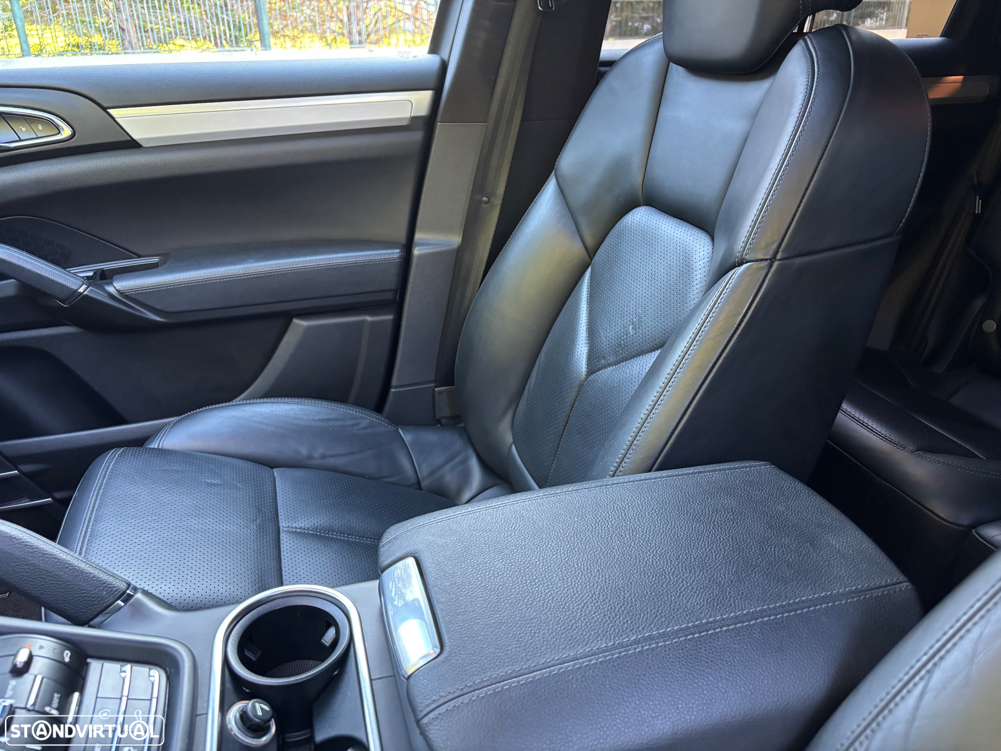 Porsche Cayenne II Platinum Edition - 8