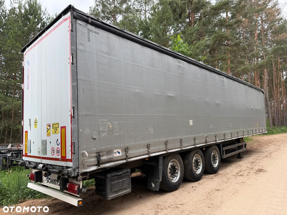 Schmitz Cargobull FIRANKA / 20 SZTUK DO WYBORU / BARDZO ŁADNE OPONY / Z PEŁNYM WYPOSAŻENIEM DO ZAŁADUNKU / 2 KOŁA ZAPASOWE / DOSTĘPNE KOLORY SREBRNY - NIEBIESKI - CZERWONY / NIEKTÓRE MAJĄ NOWE PLANDEKI !! - 26