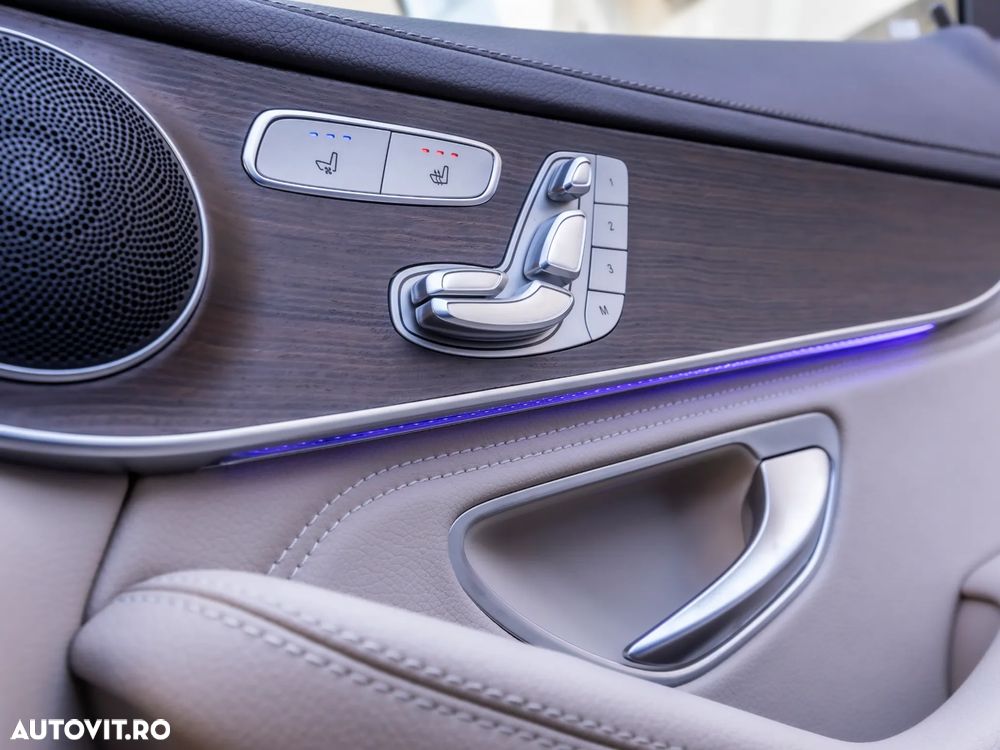 Mercedes-Benz GLC 300 4MATIC MHEV - 24