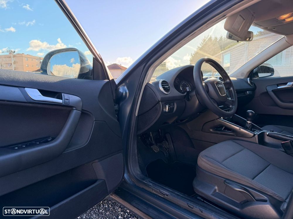 Audi A3 Sportback 1.9 TDi Sport - 15