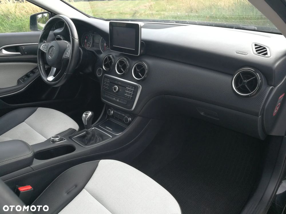 Mercedes-Benz Klasa A 160 CDI AMG Line - 11