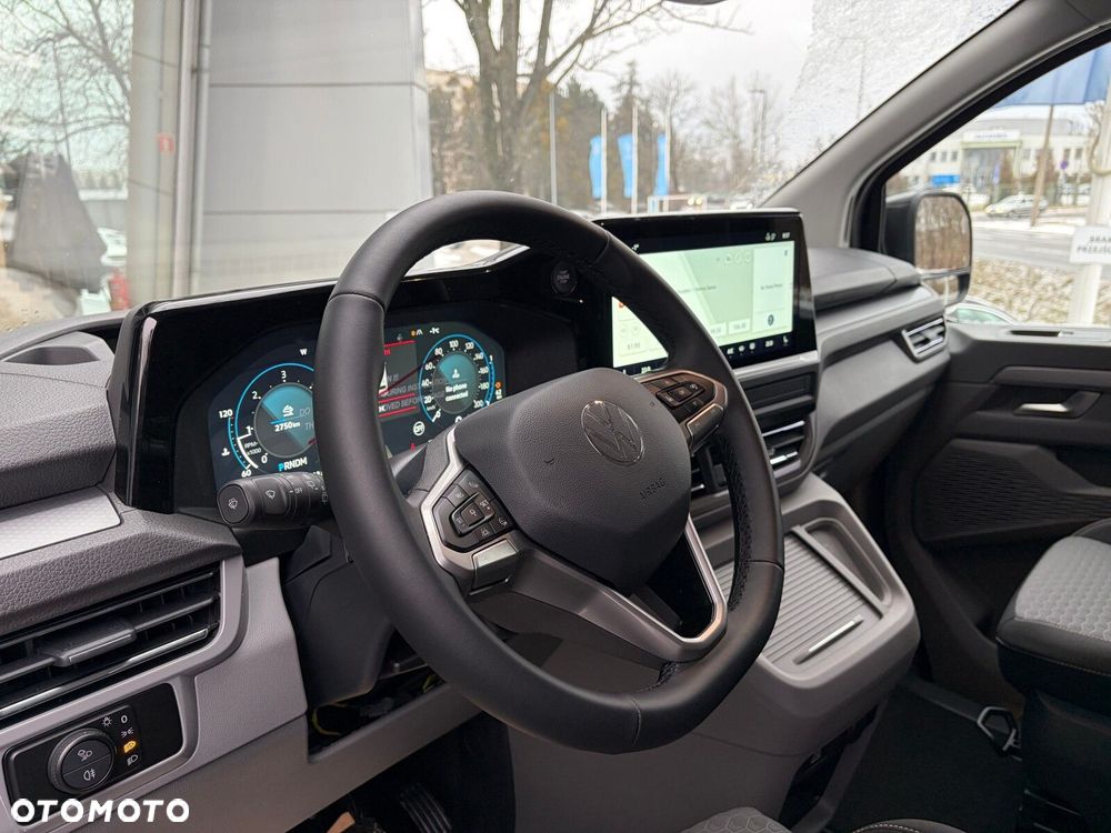 Volkswagen Nowa Caravelle Caravelle silnik: 2,0 l TDI 150 KM / skrzynia biegów: 8-biegowa automatyczna rozstaw osi: 3500 mm - 10