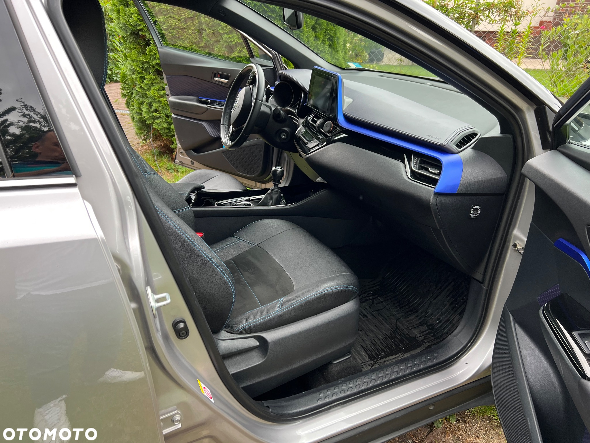 Toyota C-HR 1.2 T Dynamic - 5