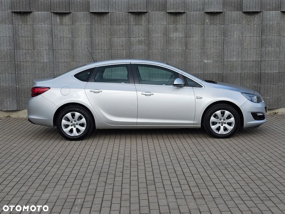 Opel Astra - 5