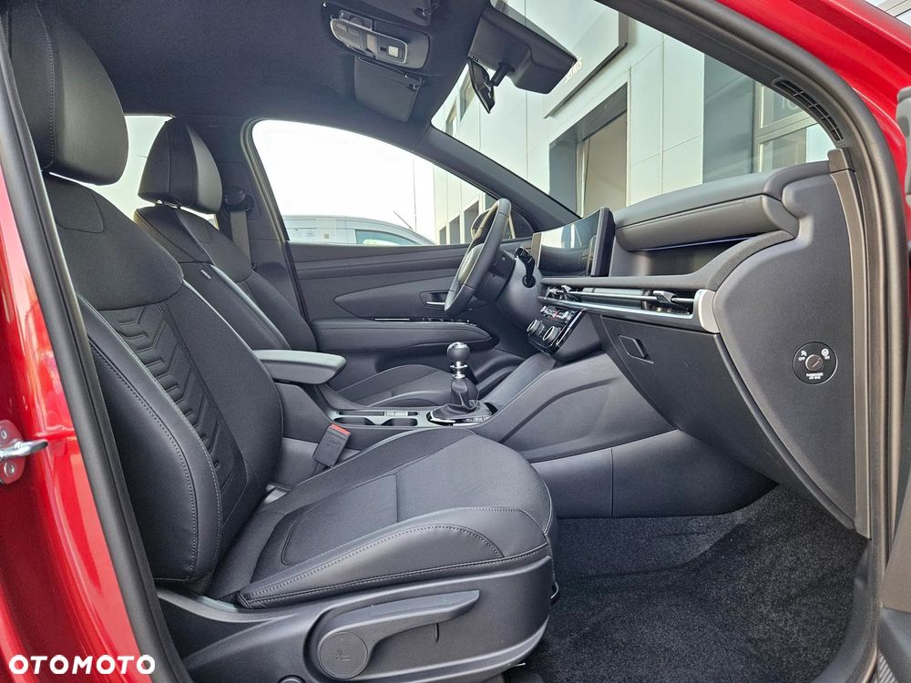 Hyundai Tucson 1.6 T-GDi Smart Black 2WD - 17