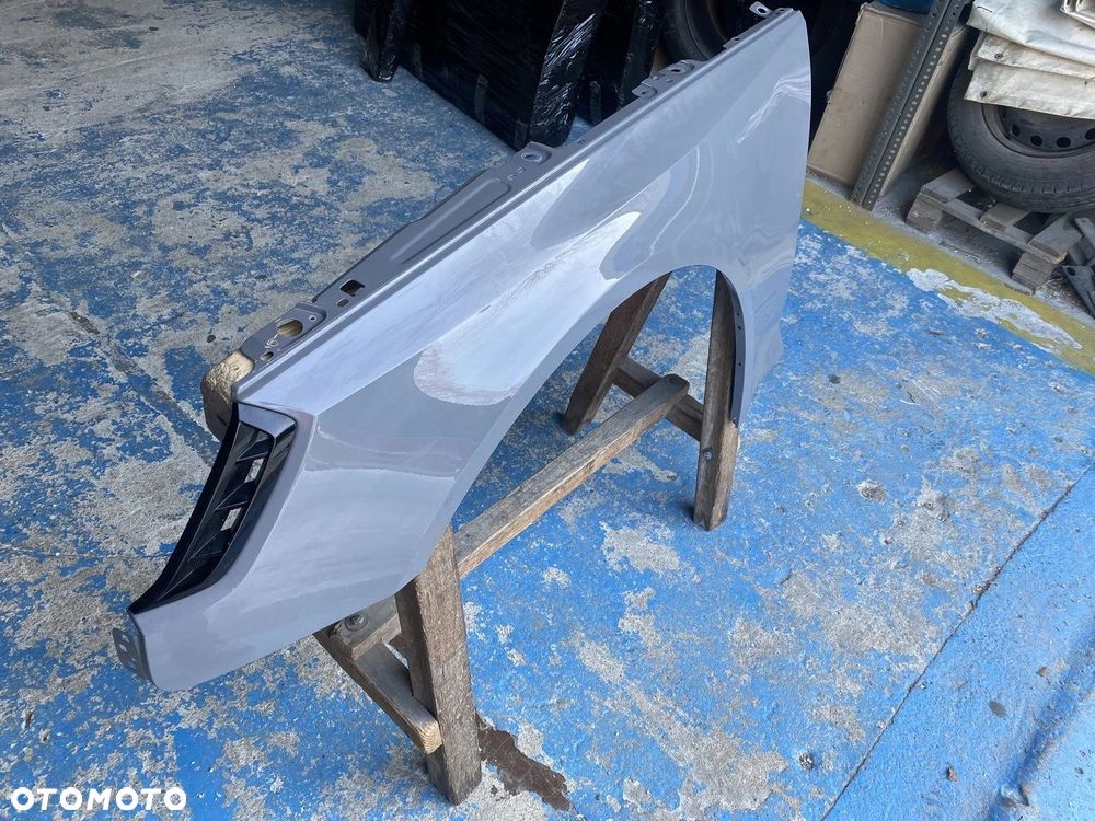 BŁOTNIK PRZEDNI LEWY AUDI A4 B9 8W9 RS4 8W9853173A - 2