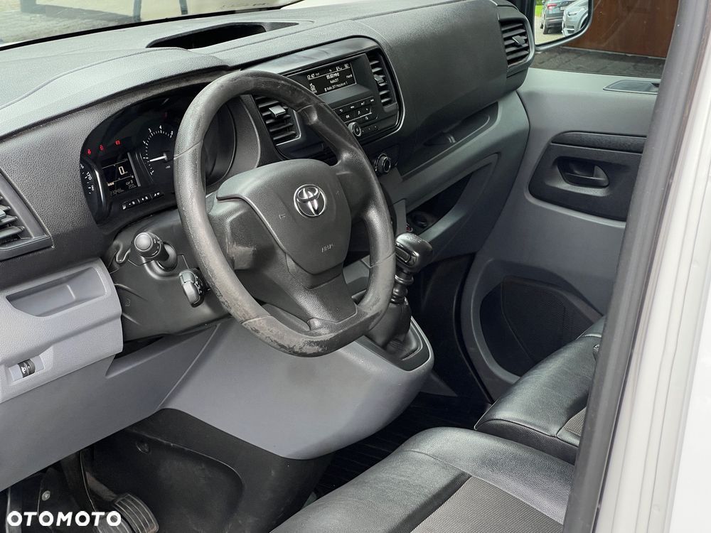 Toyota Proace - 16
