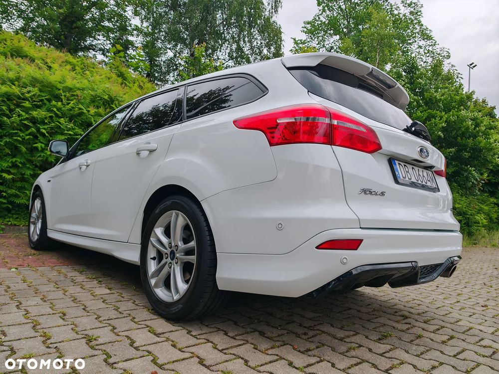 Ford Focus 1.5 EcoBoost STart-Stopp-System ST-LINE - 30