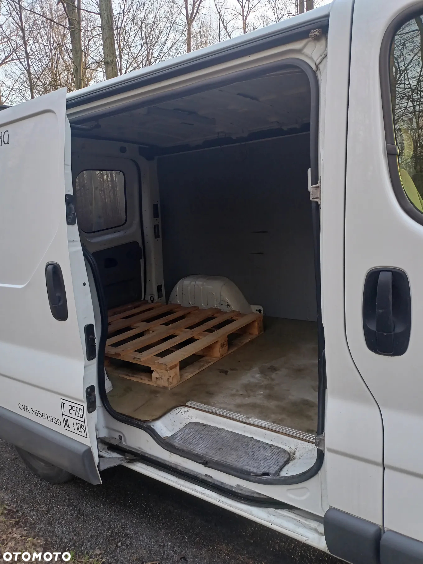 Opel Vivaro - 8