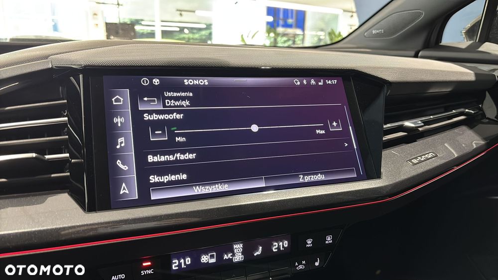 Audi Q4 e-tron - 30