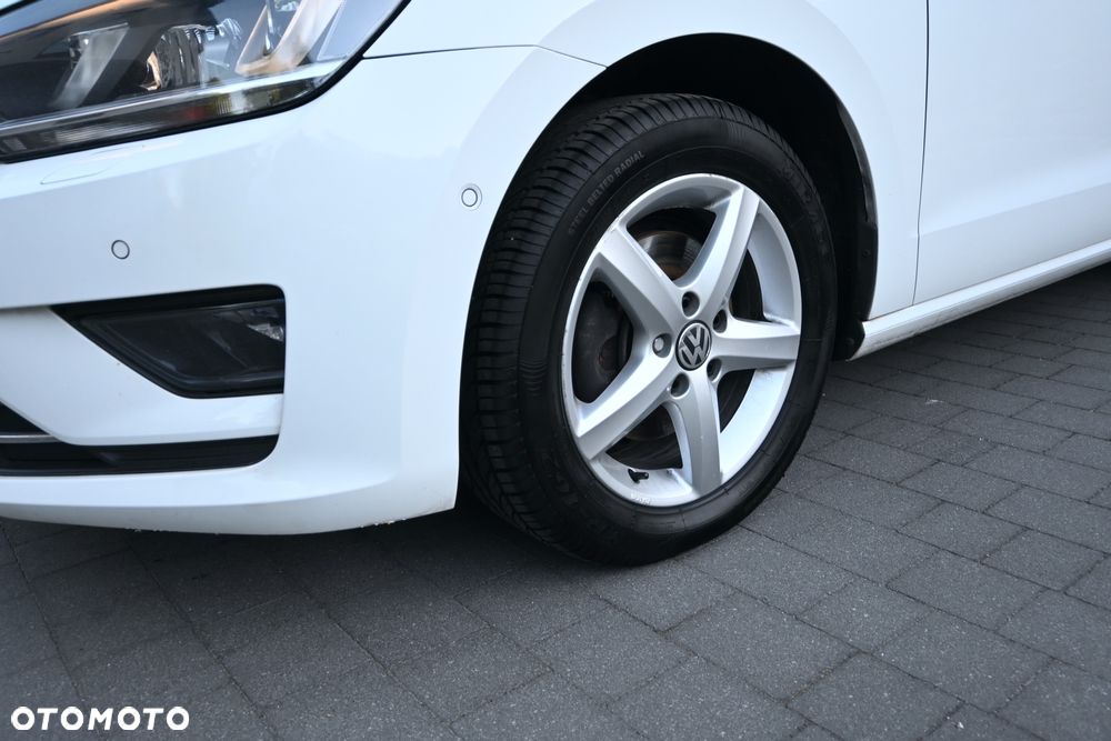 Volkswagen Golf Sportsvan 2.0 TDI BlueMotion Technology DSG Lounge - 38