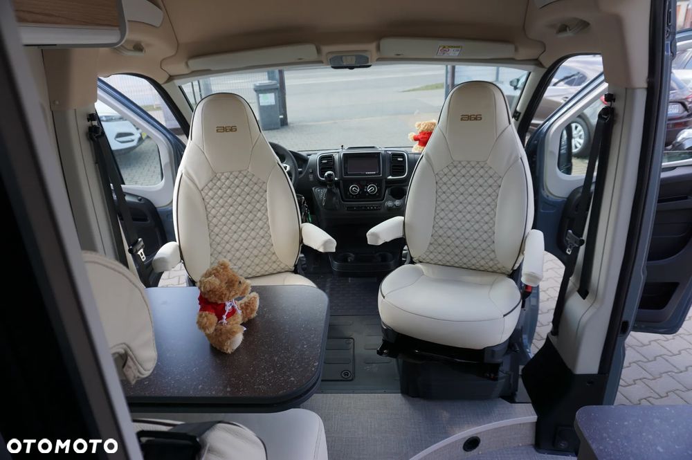 Burstner B66-CAMPEO-C 600-LIMITOWANA WERSJA NA 66 URODZINY BURSTNERA - 24