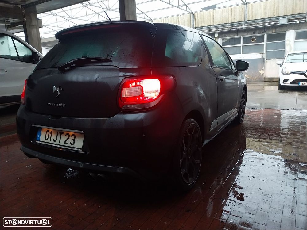 Citroën DS3 1.6 e-HDi Airdream Sport Chic - 9