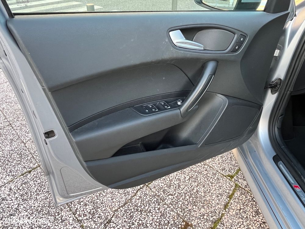 Audi A1 Sportback 1.6 TDI S-line - 12