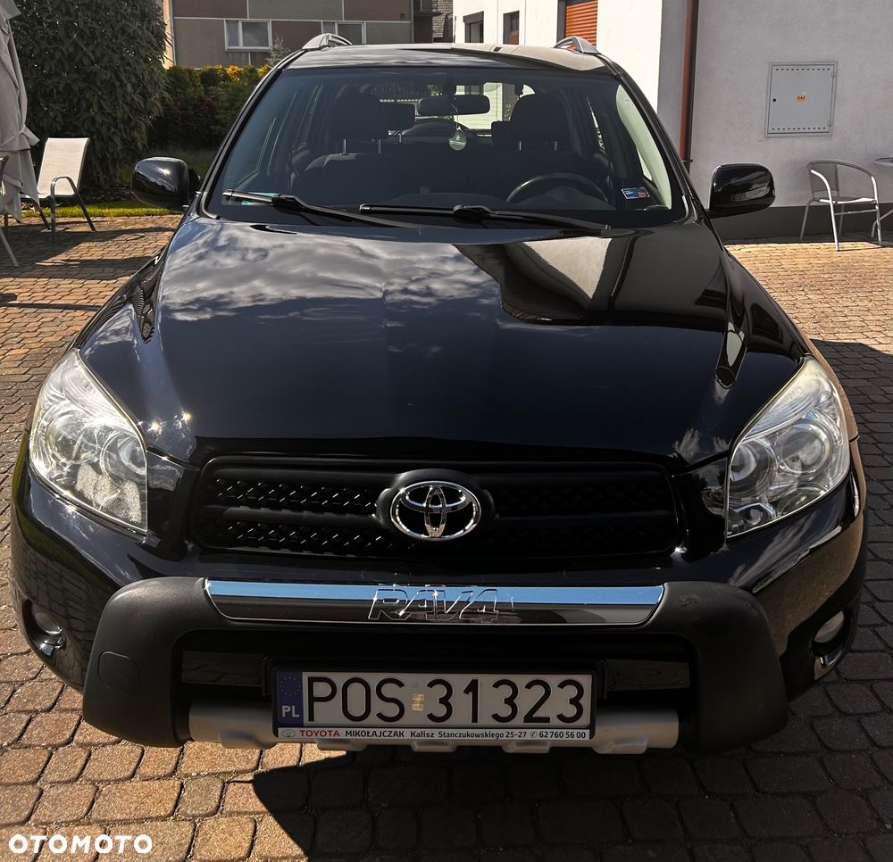 Toyota RAV4 - 11