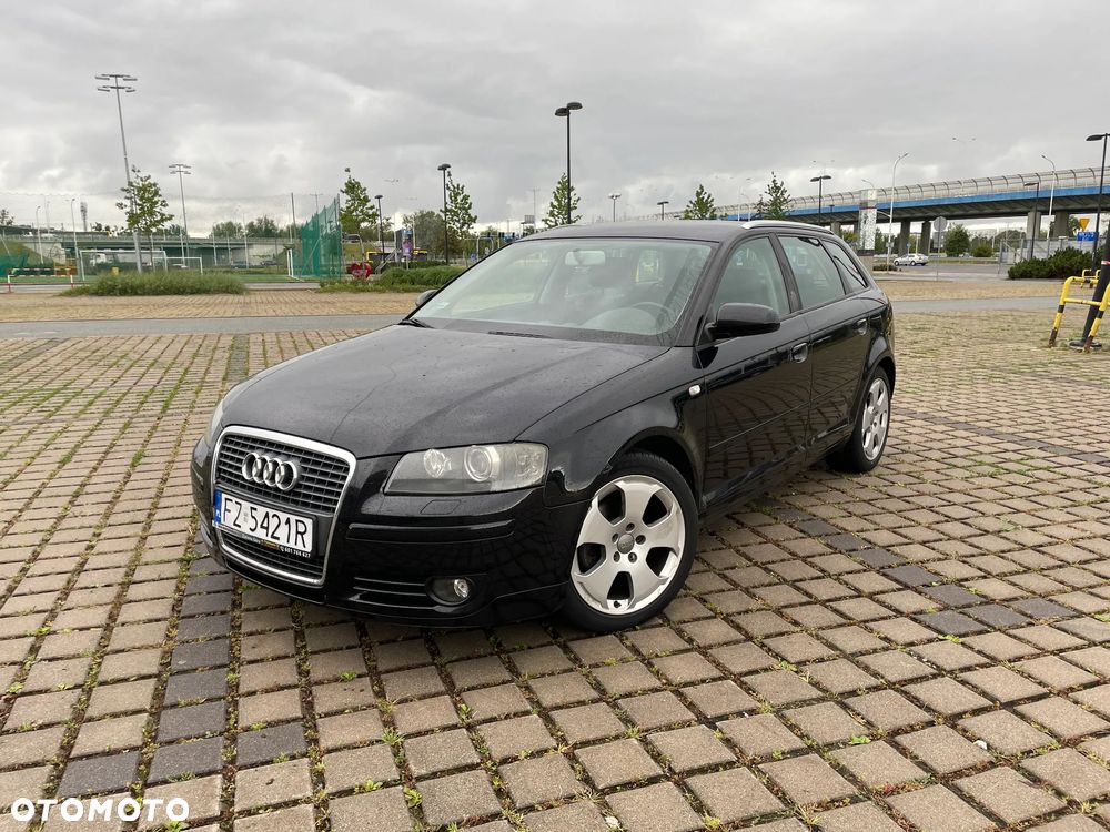 Audi A3 Sportback 2.0 TDI DPF Attraction - 1