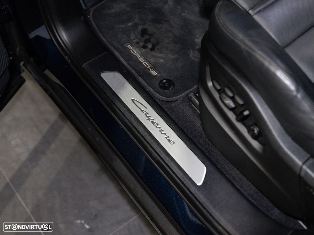 Porsche Cayenne E-Hybrid - 42