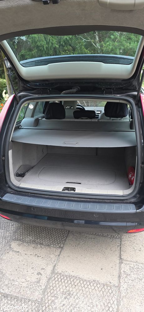 Volvo V50 2.0D - 8