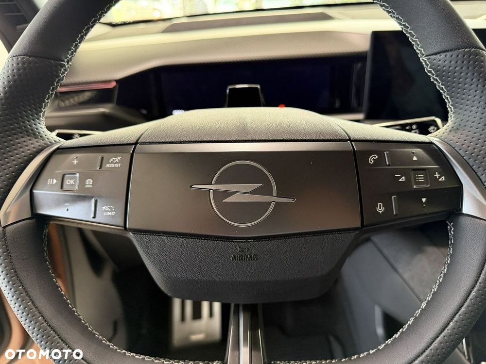 Opel Grandland 1.2 mHEV GS eDTC6 - 17