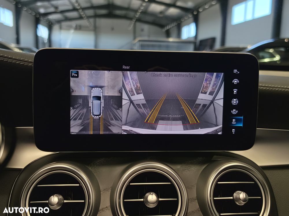 Mercedes-Benz GLC 300 e 4Matic 9G-TRONIC AMG Line Plus - 9