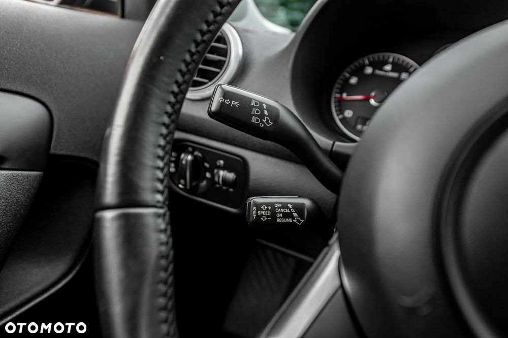 Audi A3 Sportback 1.6 S tronic Attraction - 30