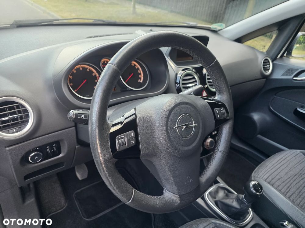 Opel Corsa - 14