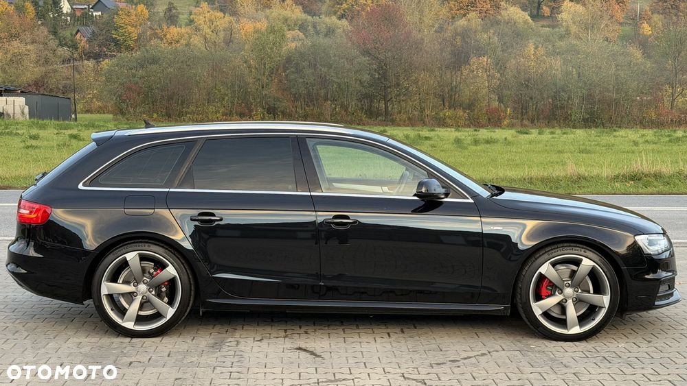 Audi A4 Avant 2.0 TDI DPF quattro S tronic S line Sportpaket - 18