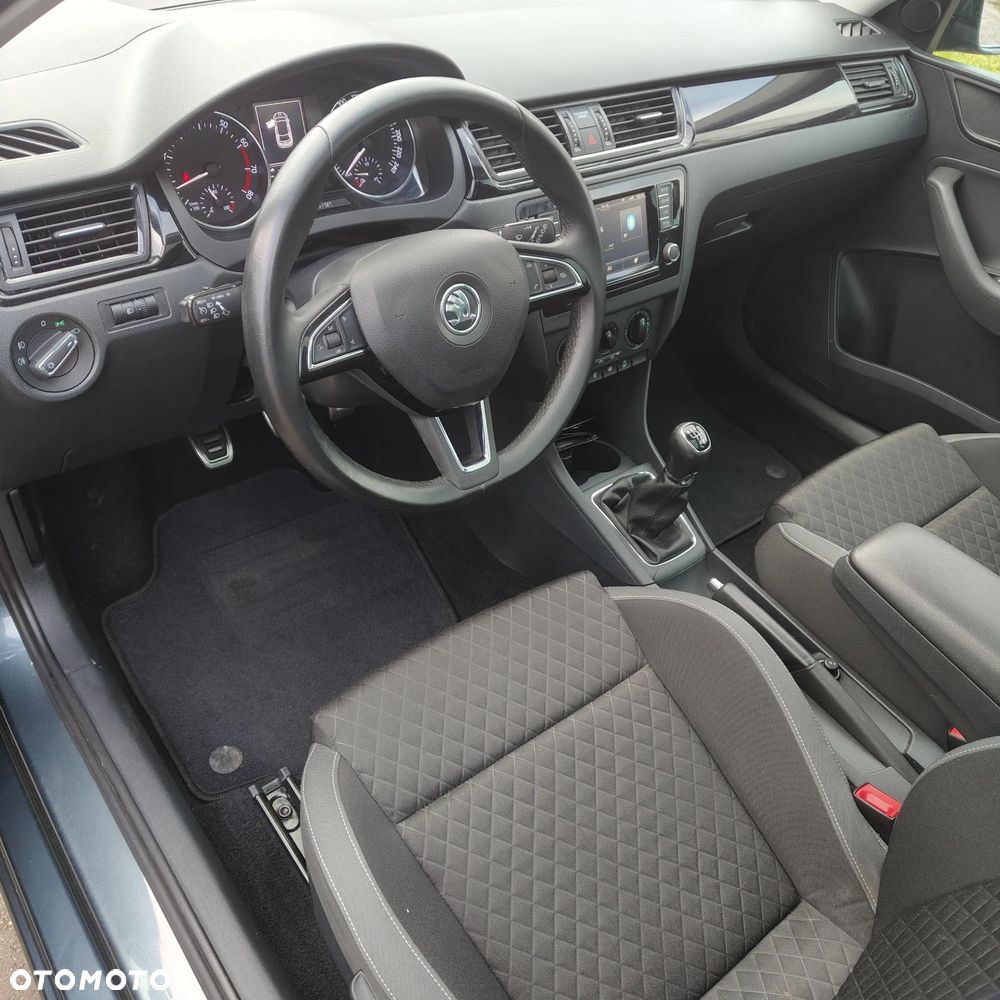 Skoda RAPID 1.2 TSI (Green tec) Ambition - 9