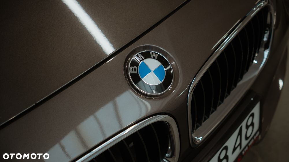 BMW Seria 3 318d - 9