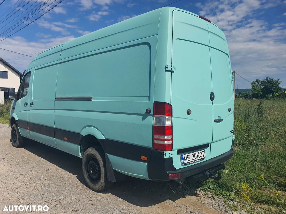 Mercedes-Benz SPRINTER - 7