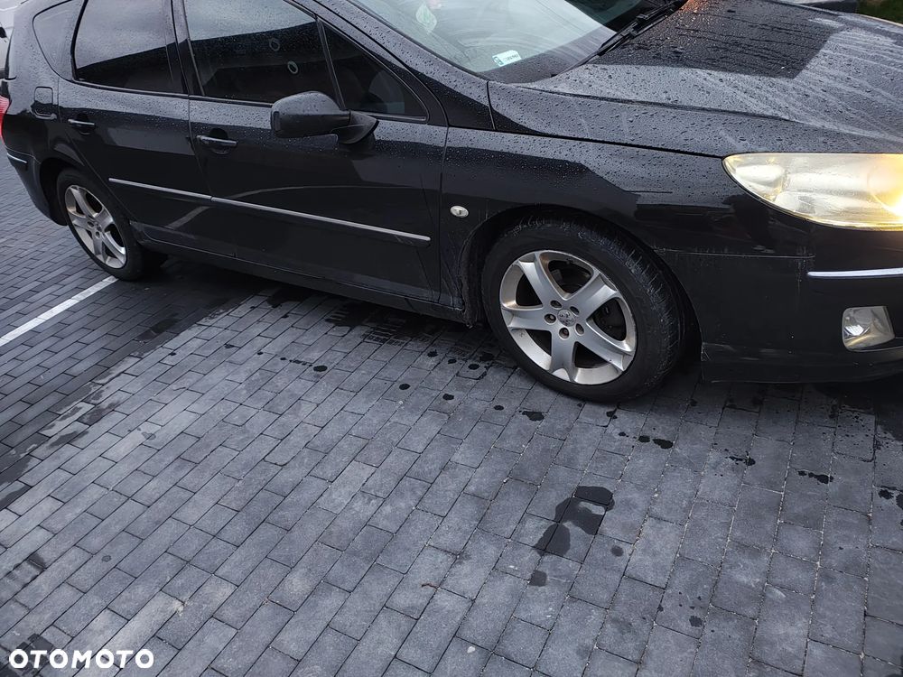 Peugeot 407 - 1