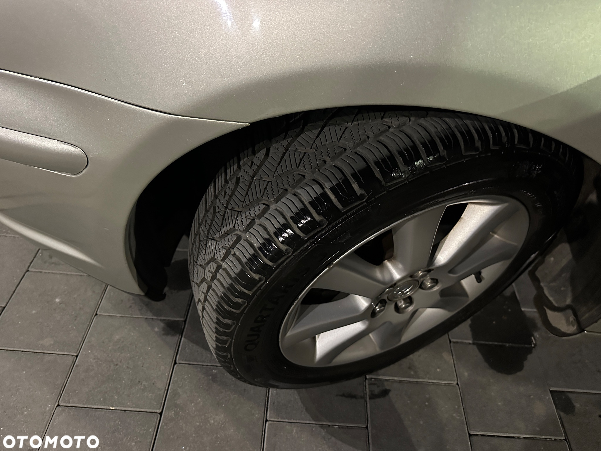 Toyota Avensis - 10