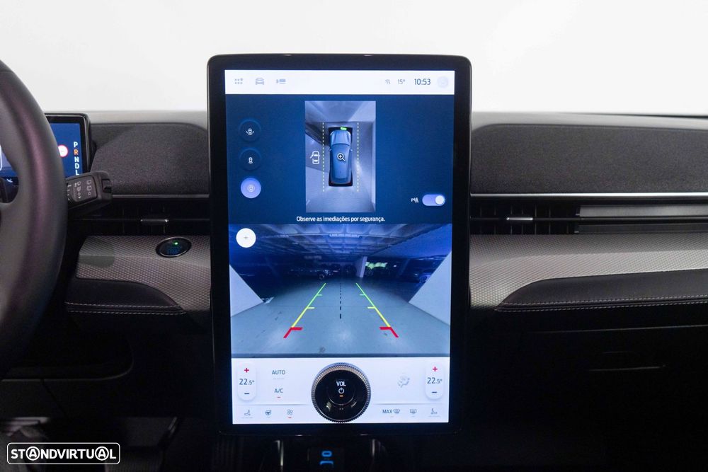 Ford Mustang Mach-E Standard - 26