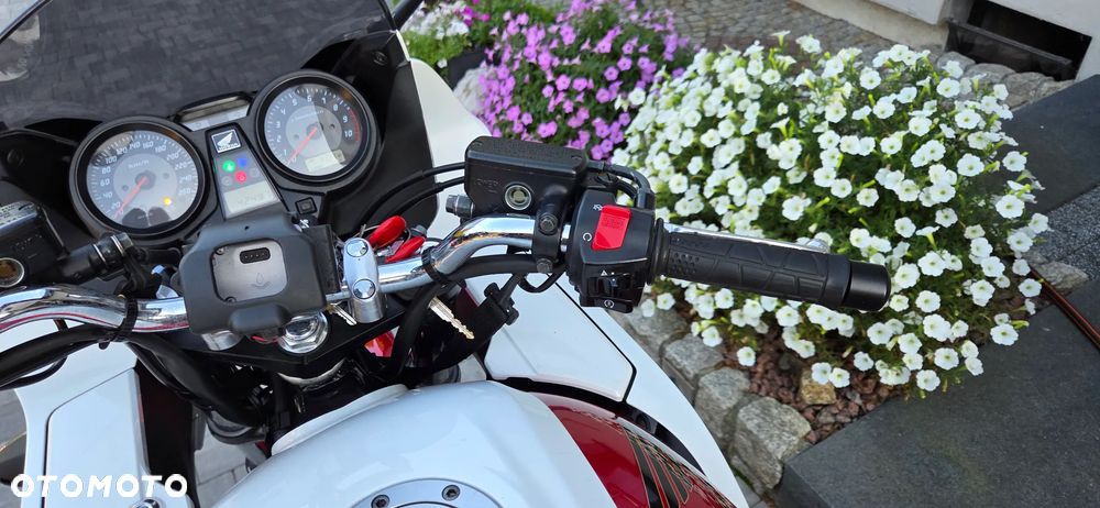 Honda CB - 21