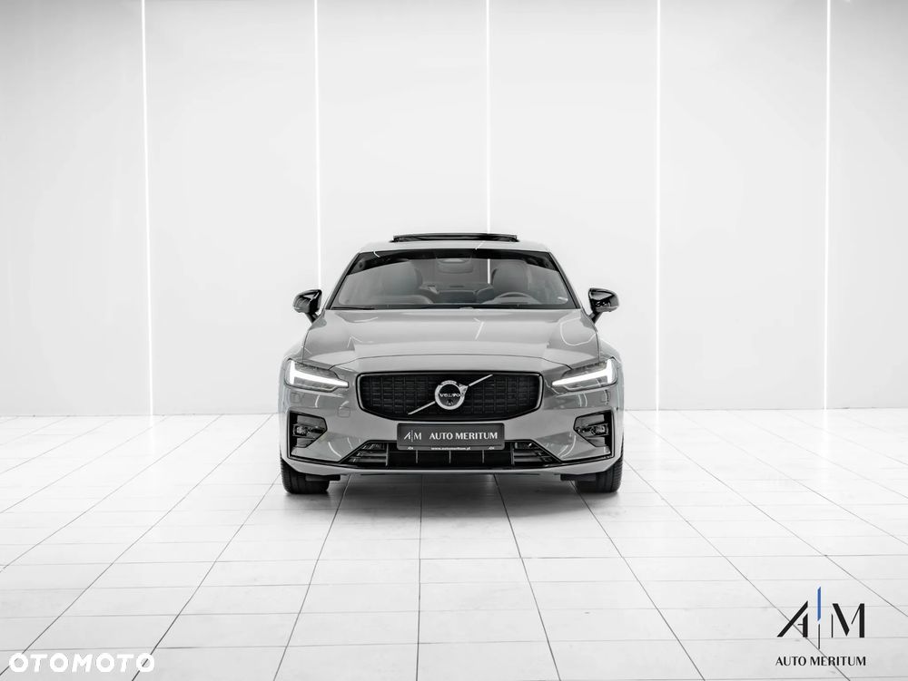 Volvo S60 B5 B AWD Ultimate Dark - 6