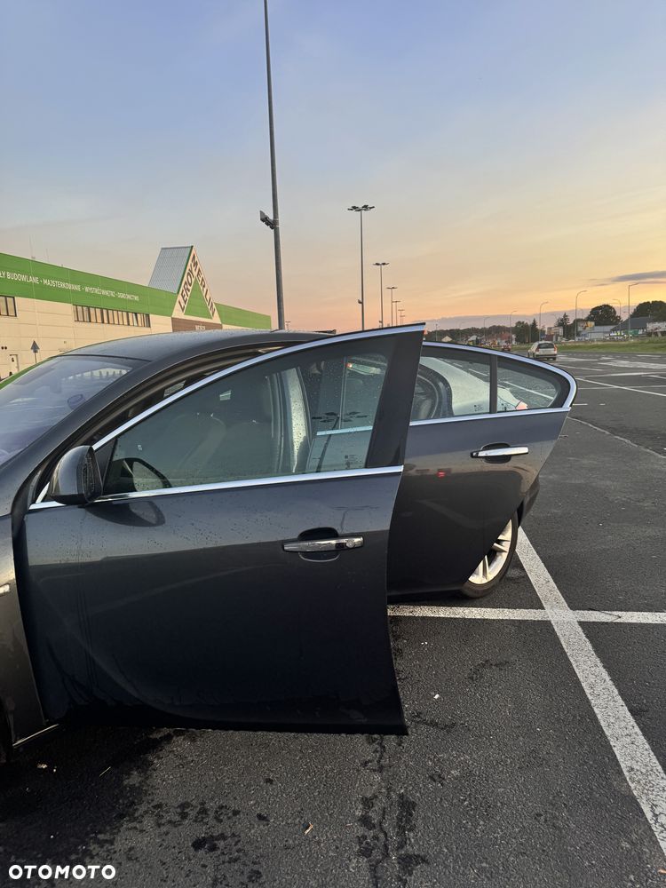 Opel Insignia 2.0 CDTI Cosmo - 11