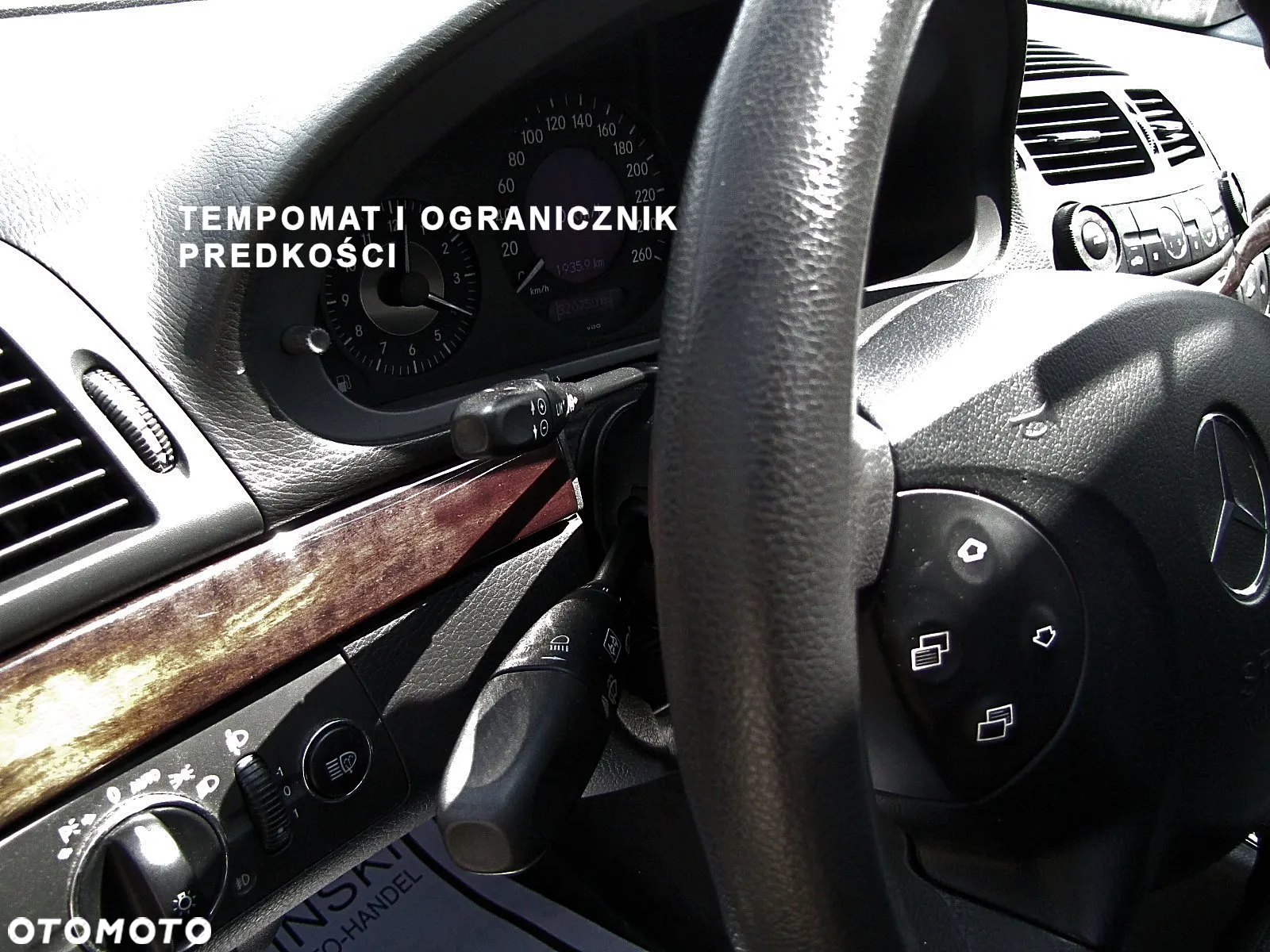 Mercedes-Benz Klasa E 200 T Kompressor Automatik Elegance - 24