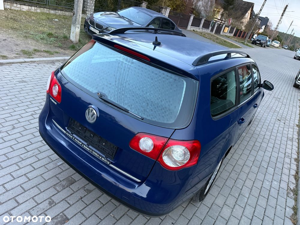 Volkswagen Passat Variant 1.6 FSI Comfortline - 9