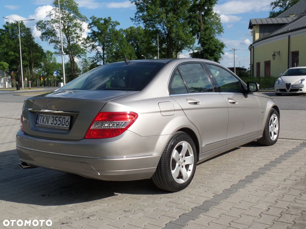 Mercedes-Benz Klasa C 220 CDI Elegance - 6