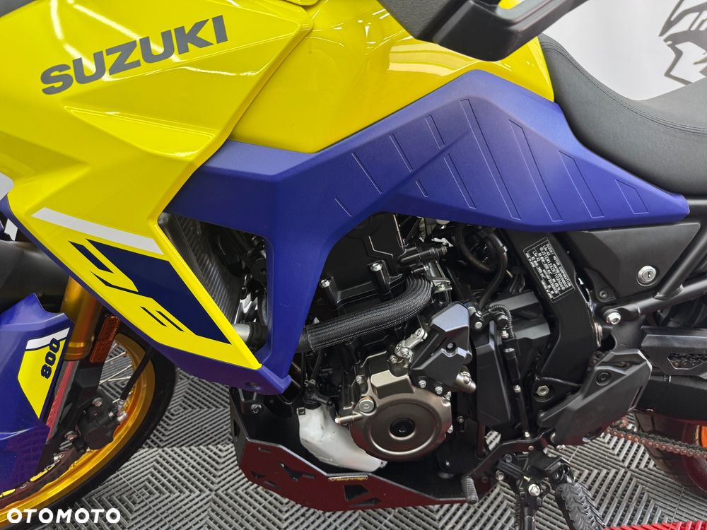 Suzuki DL - 13