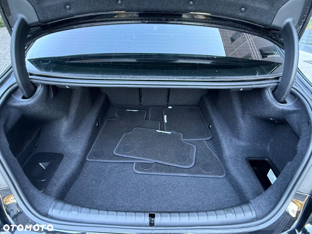 BMW Seria 5 530i xDrive Sport - 21