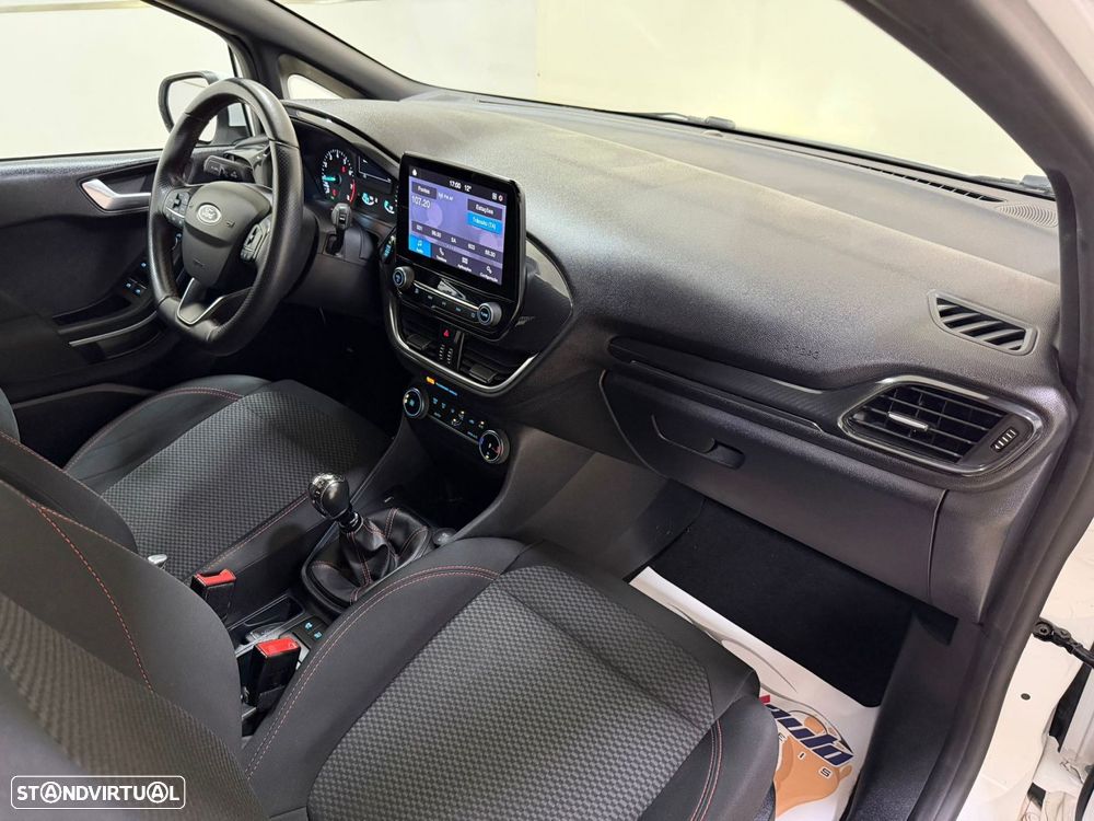 Ford Fiesta 1.0 EcoBoost ST-Line - 46