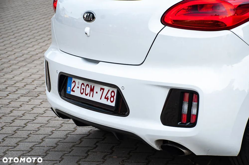 Kia Ceed Cee'd 1.6 T-GDI GT - 24