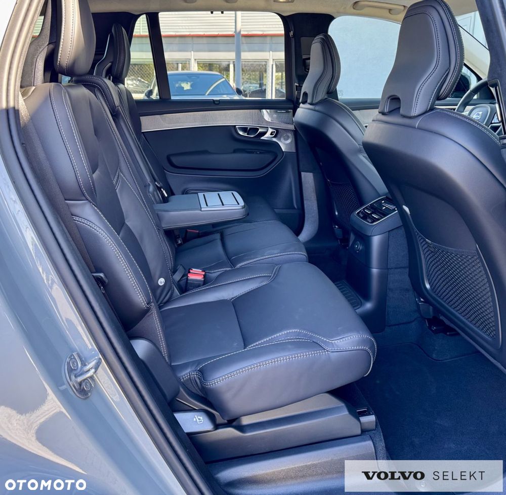 Volvo XC 90 - 16