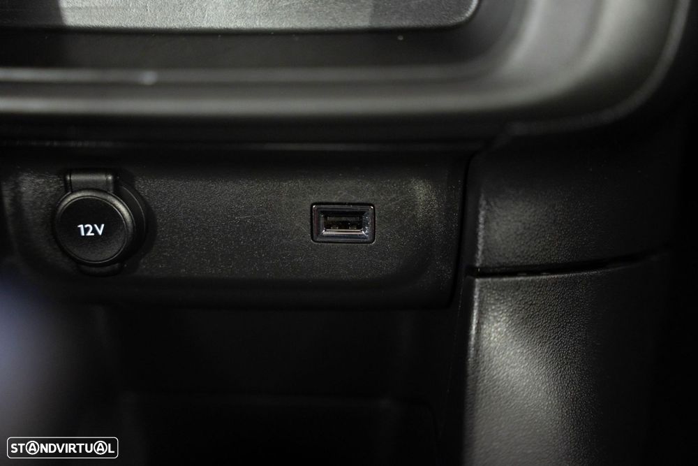 Citroën C3 1.2 PureTech Shine - 22