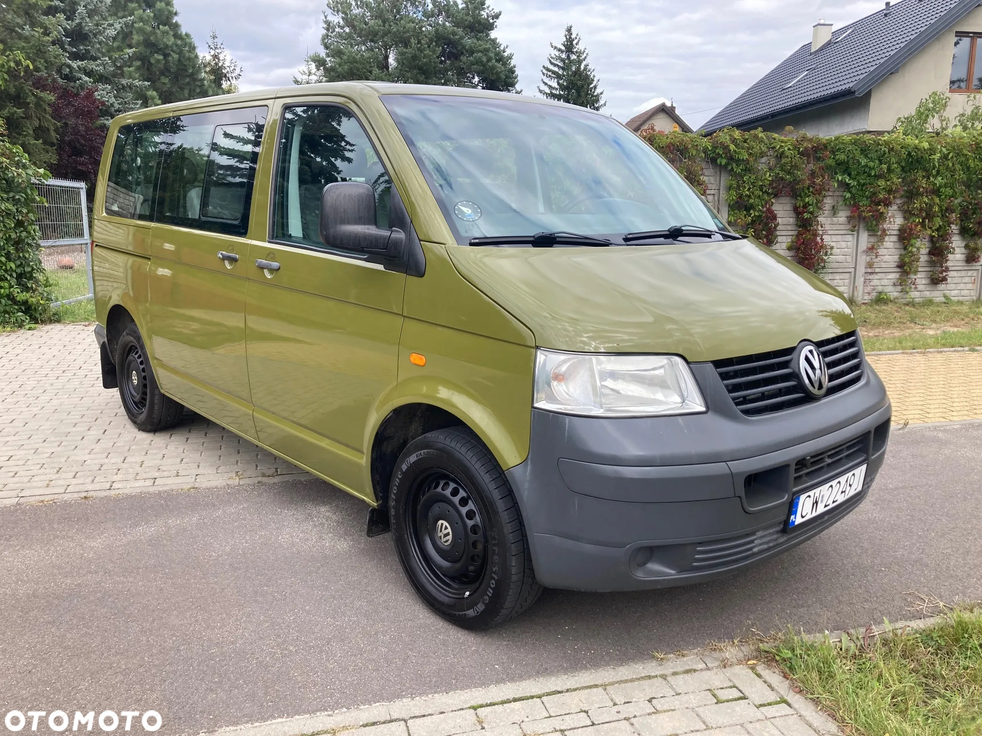 Volkswagen Transporter - 2
