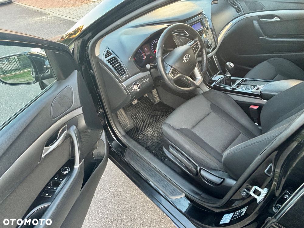 Hyundai i40 Kombi blue 1.7 CRDi Style - 9